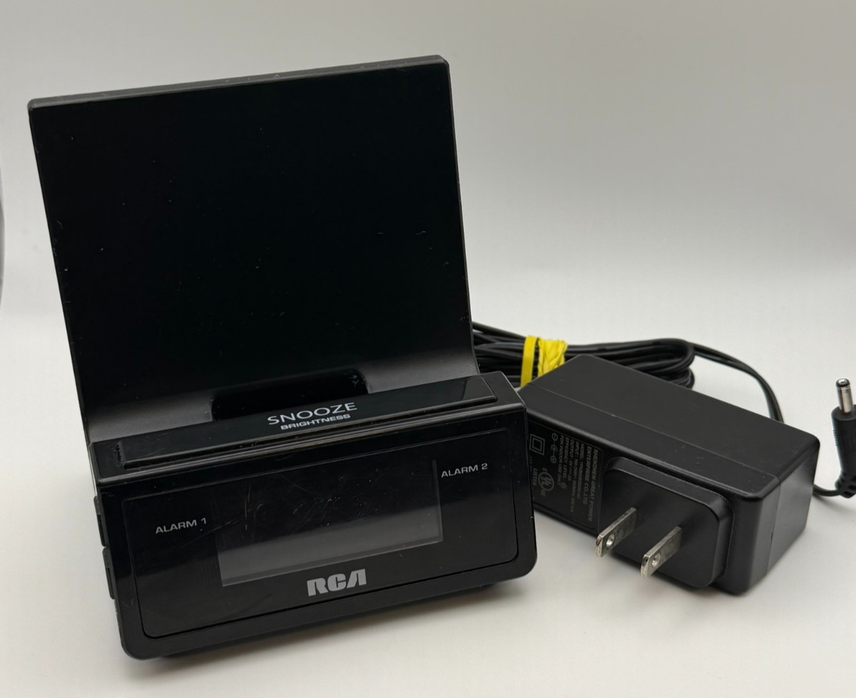 RCA RCD215 Dual Alarm Clock w/ USB Charging Slot Snooze Black