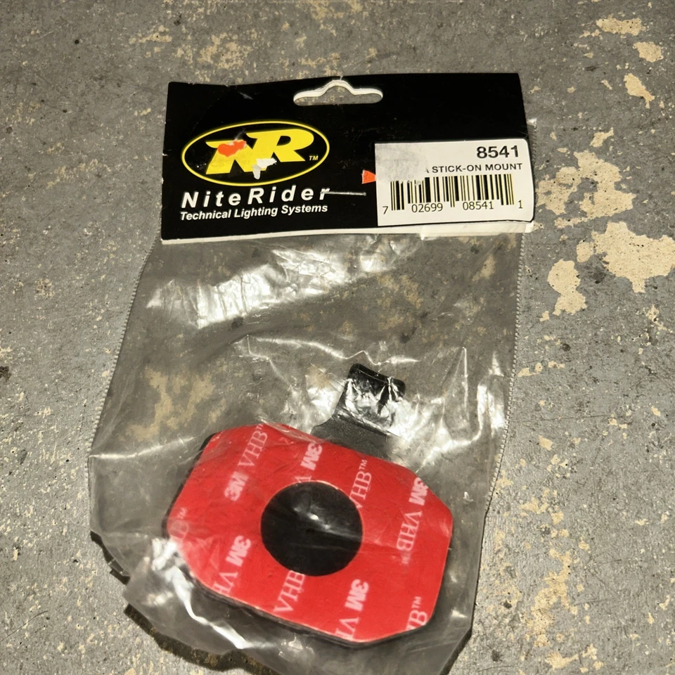 Casco NiteRider Lumina Stick On/montaje en superficie curva Foto 2 de 2