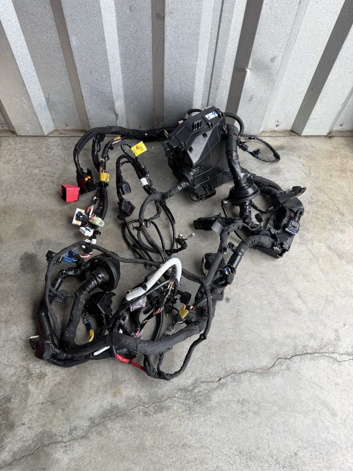 2023 Hyundai Santa Fe Hybrid USA Harness Assembly 91200-GA101 OEM 1864
