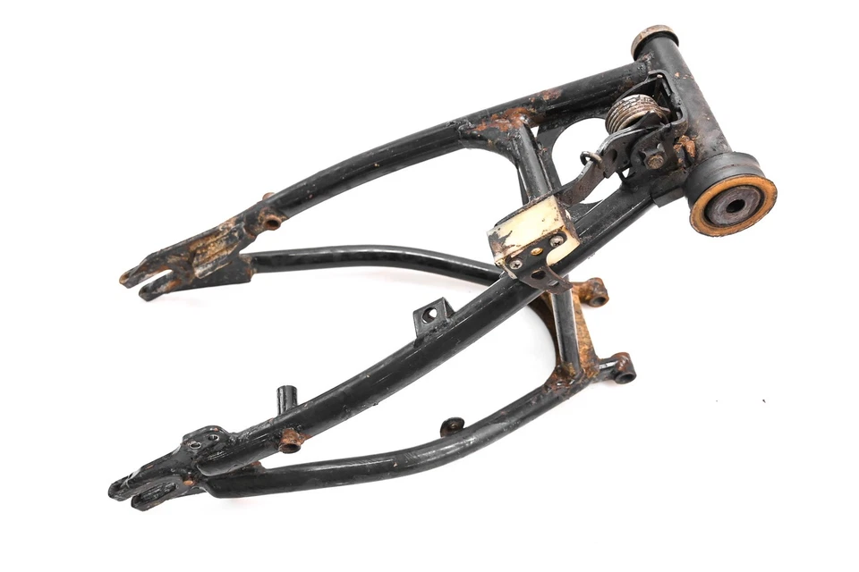 Brazo basculante trasero Yamaha Enduro 125 79 DT125F Foto 3 de 4