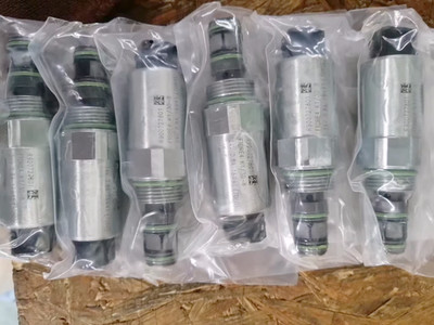 Rexroth R900727801 pressure reducing valve FTDRE4K1 UPS shipping