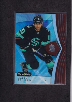 2023-24 Upper Deck Synergy - Matty Beniers #47 Red