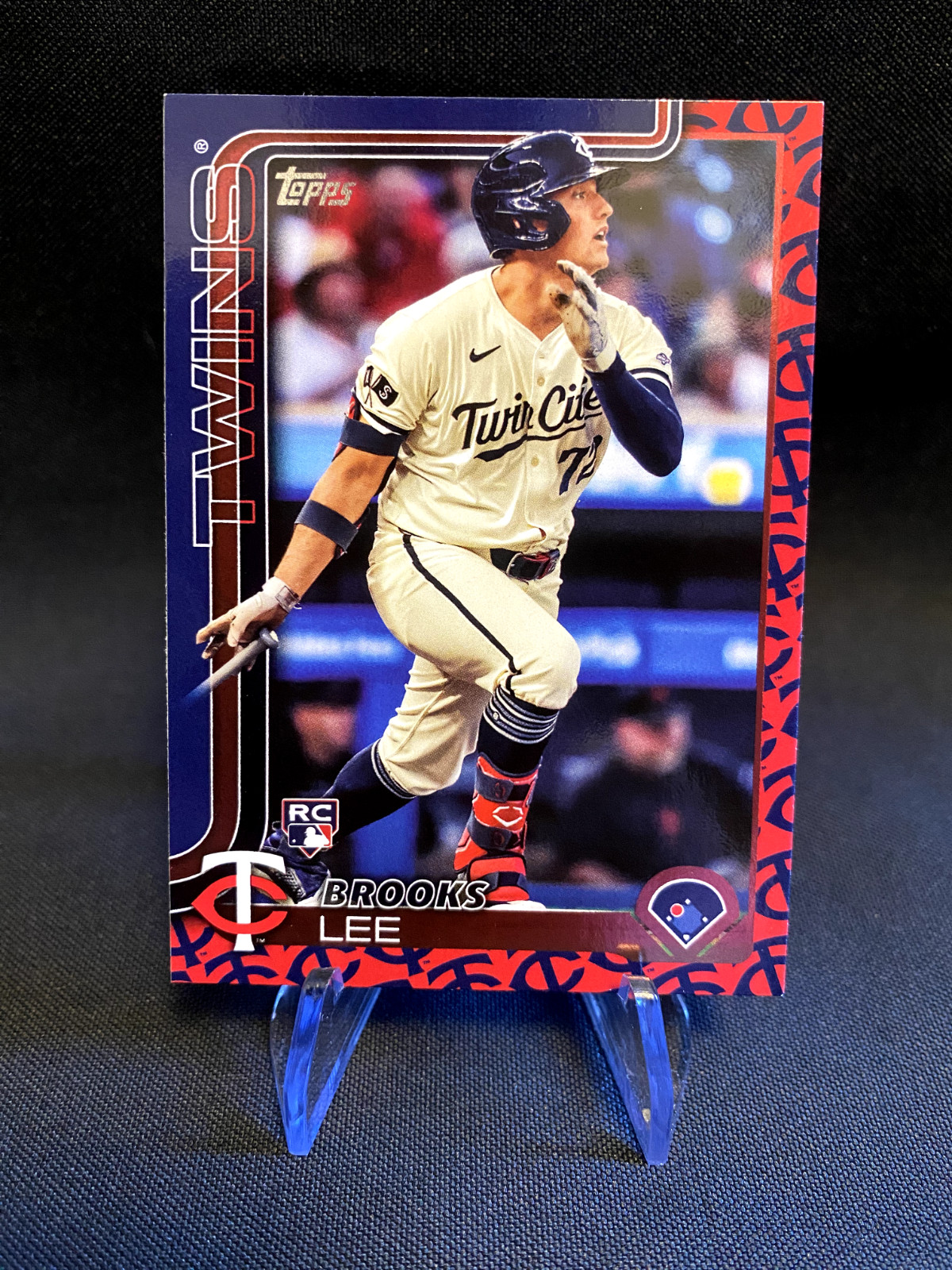 2025 Topps Series 1 - Brooks Lee #317 (RC) Team Color Border SP Twins Logo