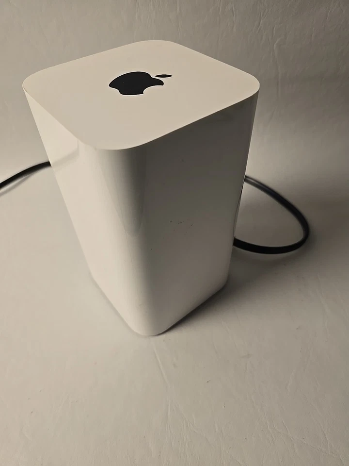 Apple AirPort Extreme Base Station 6th Gen A1521 DUAL AC WIFI ROUTER WORKS-GREAT - Image 4 of 4