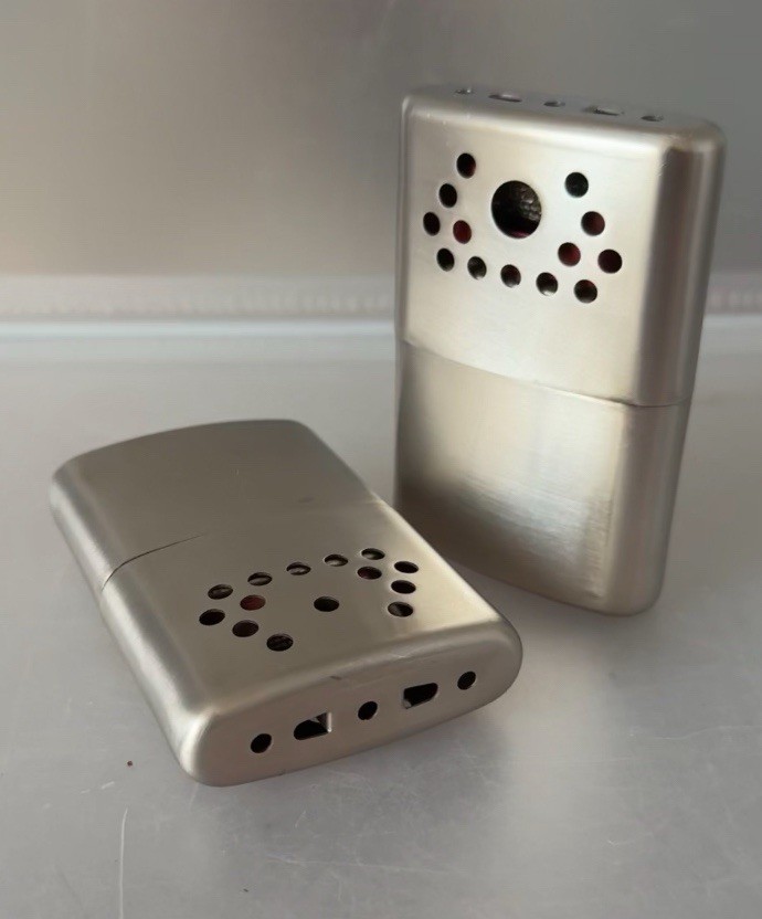 Set of 2 Vintage Jon-E Pocket Chrome Standard Hand Warmers w/ Red Felt Bags USA