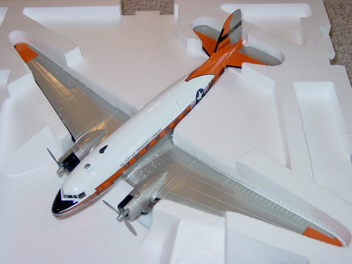Franklin Mint Armour diecast C-47 USAF Military Transport Command