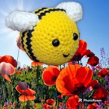 Amigurumi handmade crochet stuffed animals Bee