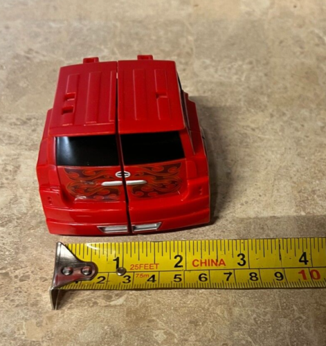 Transformers Alternators SKIDS Incomplete Scion XB Hasbro REAR ONLY FEET Parts - Picture 9 of 9