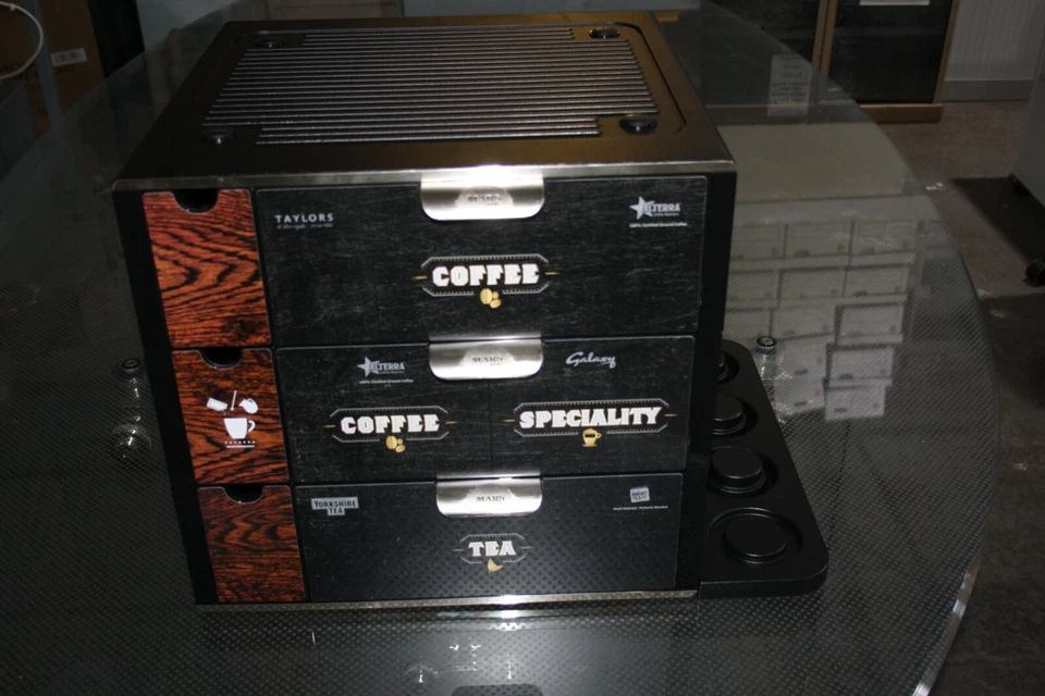 Comerciante de cafetería Flavia con soporte para tazas - nuevo Foto 3 de 4