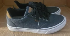 mens size 9 VANS atwood dx