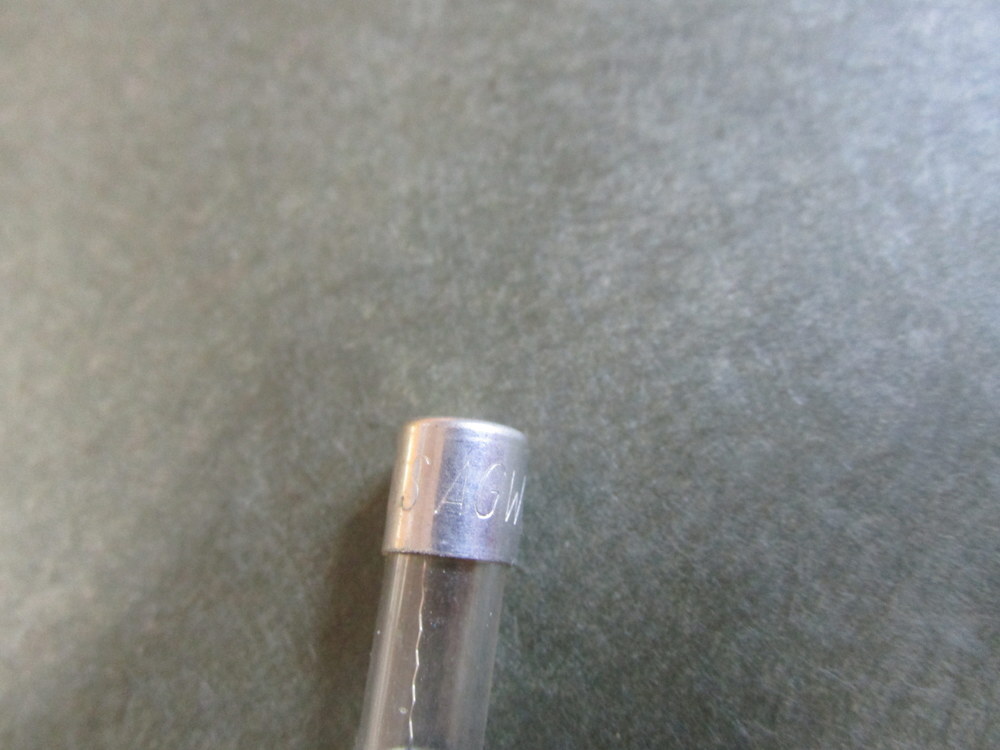 Buss AGW 2-1/2 Bussmann Fuse Formerly 7AG 2-1/2 Jagged (Pack of 30)