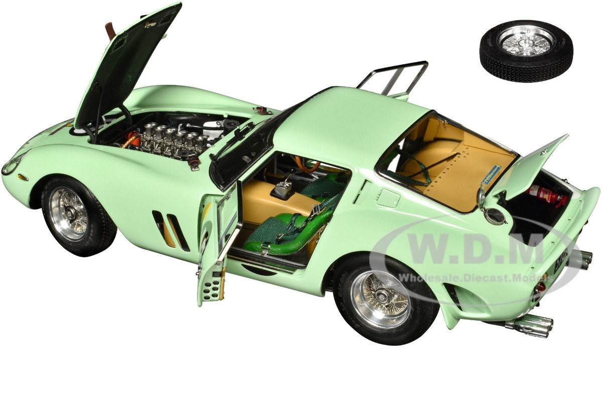 FERRARI 250 GTO #15 IRELAND WINNER FERRARI 250 GTO #15 IRELAND WINNER