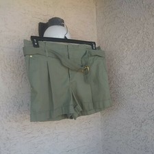 AUTHENTIC " LOFT " WOMEN'S GREEN SHORTS W/BELT SIZE 6