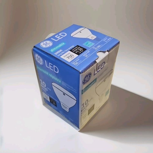 GE EnergySmart BR30 10W 3000K LED flood lamp - Picture 2 of 4