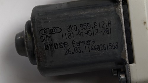 PORSCHE CAYENNE 92A WINDOW MOTOR REAR RIGHT DRIVER SIDE 8K0959812A MK2 2011 - Picture 8 of 8