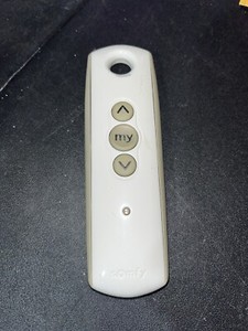 SOMFY remote 74300 AUTHENTIC ORIGINAL USED Works Perfect/tested
