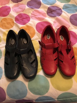 dr scholl's red shoes