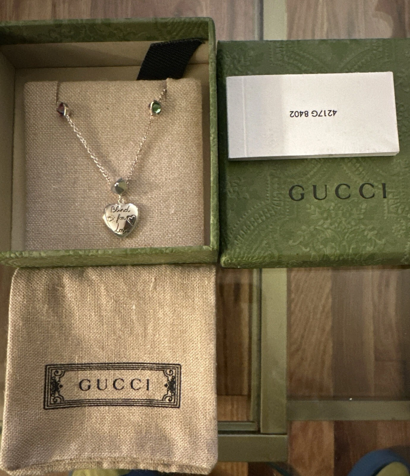 COLLIER CŒUR GUCCI BLIND FOR LOVE ROSE, VERT ET ARGENT YBB502174001