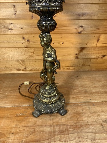 VTG 25-1/2” CAST METAL CHERUB TABLE DESK LAMP SATINY GLASS GLOBE GOLD DECORATED - Picture 15 of 17