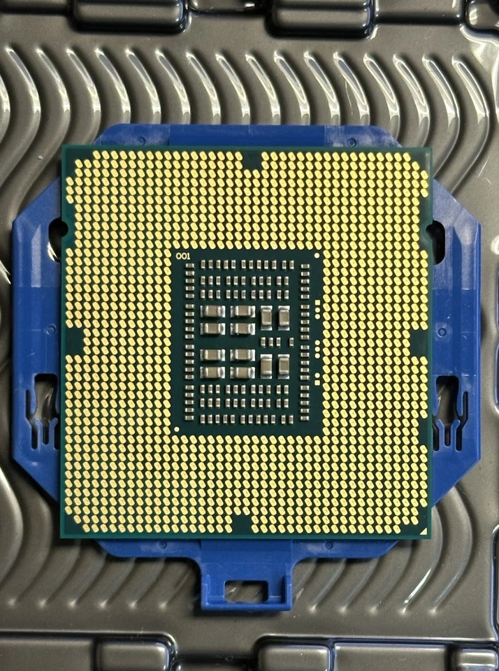 HPE Intel Xeon E5-2470V2 SR19S 10 Core 2.40GHz 25MB L3 95W LGA1356 CPU Processor - Image 3 of 3