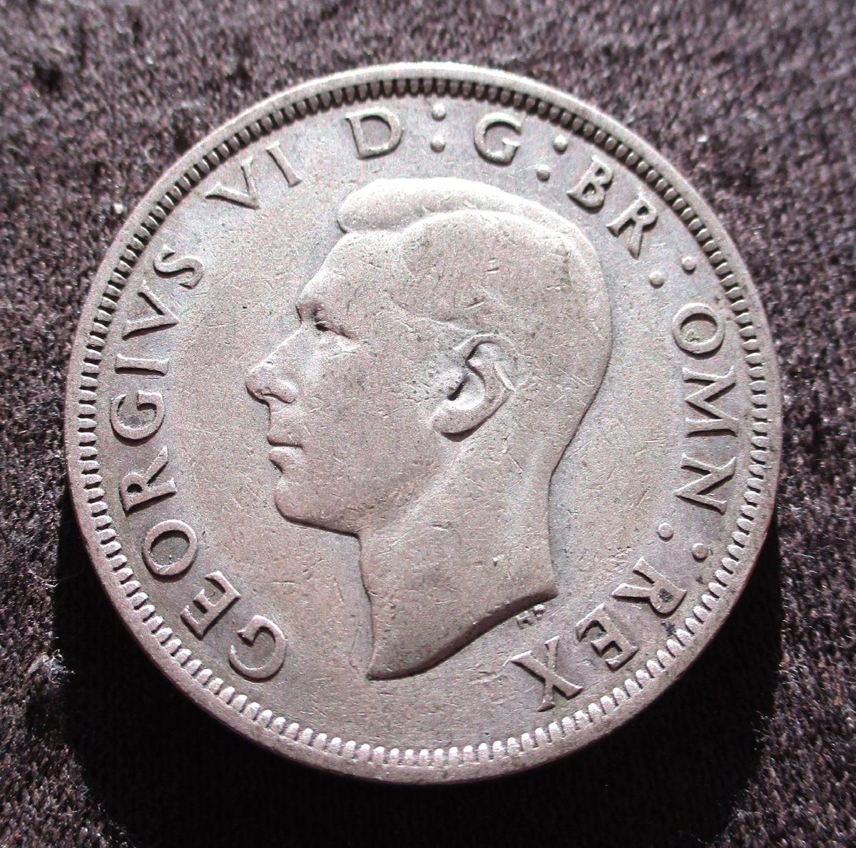 OLD SILVER HALF CROWN 1942 COIN UNITED KINGDOM KING GEORGE VI