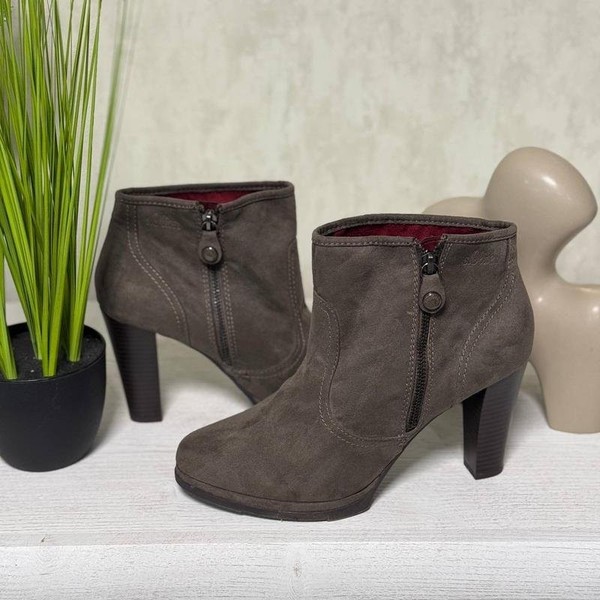Women s.Oliver Boots Grey Suede 40.5