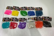 Loom Bands 11 Packs of Assorted Colors 300 bands 12 clips per pack New Unopened