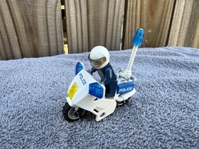 LEGO City #60041 POLICE CROOK PURSUIT MOTORCYCLE