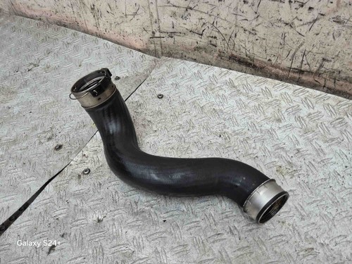 MERCEDES-BENZ C W204 Ladeluftkühlerschlauch A2045280682 3.00 Petrol 30466383