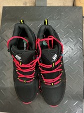 COLUMBIA BOOT, WOMENS SZ 12. NEW NO BOX. BLAC...