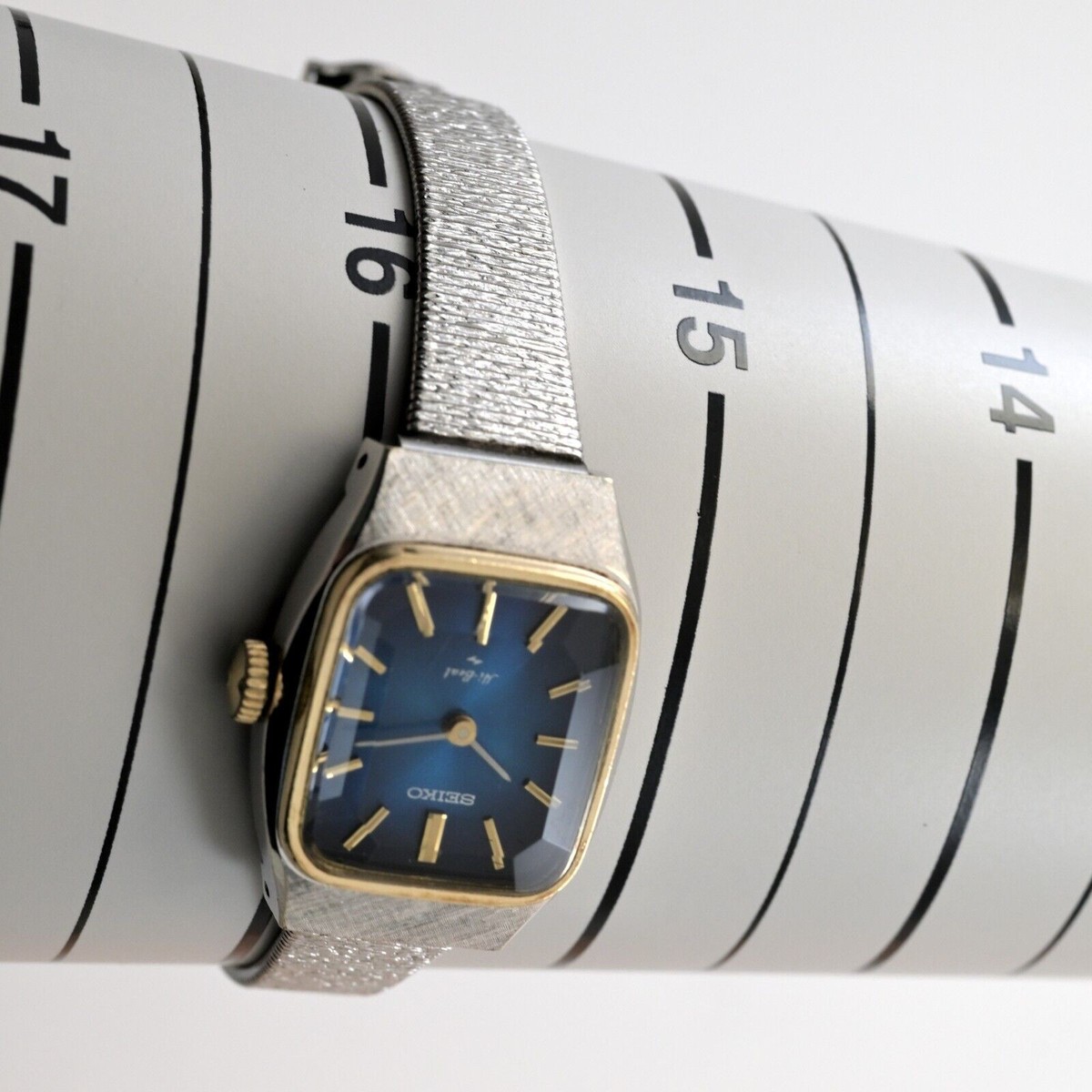 Vintage 1963 Seiko hi-beat Women's Watch 23 Jewels Hand Vintage 1963 Seiko hi-beat Women's Watch 23 Jewels Hand
