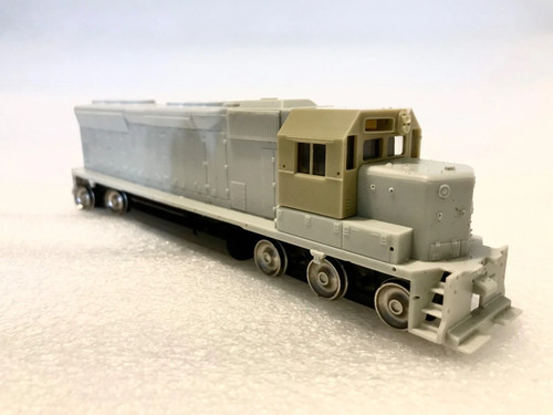 BACHMANN SPECTRUM NEU IM KARTON DIESEL UNDEKORIERT EMD SD-45 ARTIKEL #11601 DCC BEREIT | Zustand: New