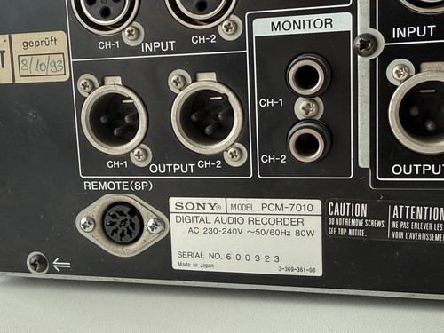 Grabadora DAT Sony PCM 7010 (DEFECTUOSA / PARA PIEZAS O REAPIR) #2 - Imagen 11 de 11