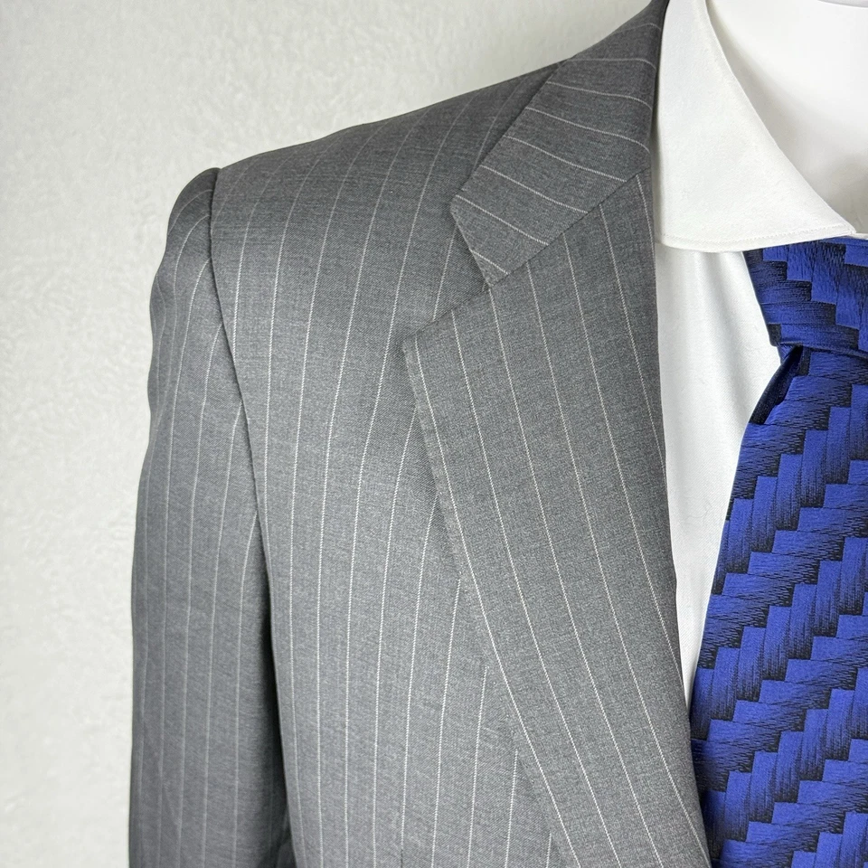 KITON Gray Pinstripe Sport Coat Diamonte Blu Super 120’s Wool 52IT 42US - Image 4 of 4