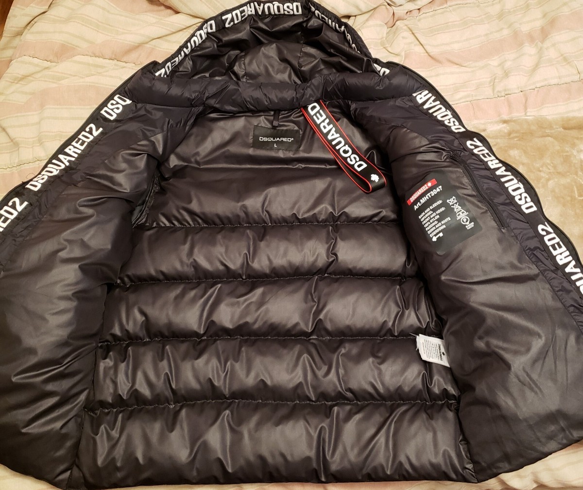 REDUCED PRICE*- NWT Mens Large DSQUARED2 Blk Hooded Down REDUCED PRICE*- NWT Mens Large DSQUARED2 Blk Hooded Down