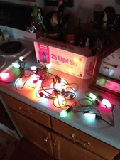 Vintage 25 Light Christmas String Set w  Bulbs one missing Works sears roebuck 