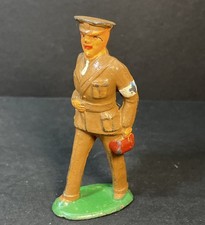 Vintage Medic or Doctor Barclay Manoil WWII Toy Soldier