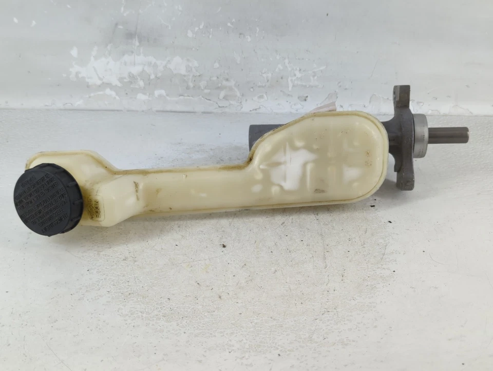 Cilindro maestro de freno Ford Edge 2011-2014 D310Q Foto 4 de 4