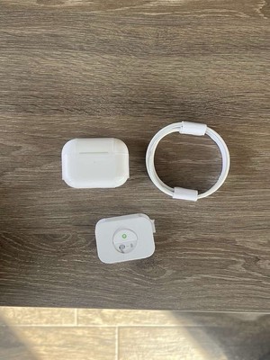 イヤホン Apple AirPods Pro a2968 Apple AirPods Pro 2nd Generation A2968 | eBay UK