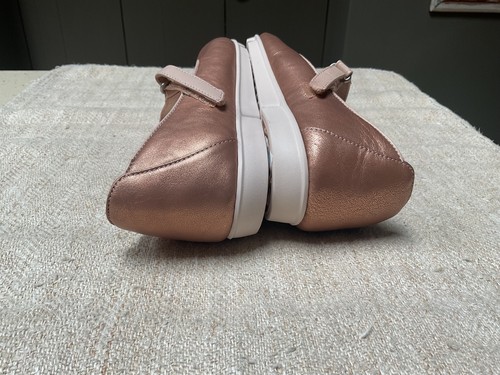 Clarks Tri Axis Rose Gold Metallic Leather Ballet Mary Jane pump shoes 5 UK New - Picture 10 of 13