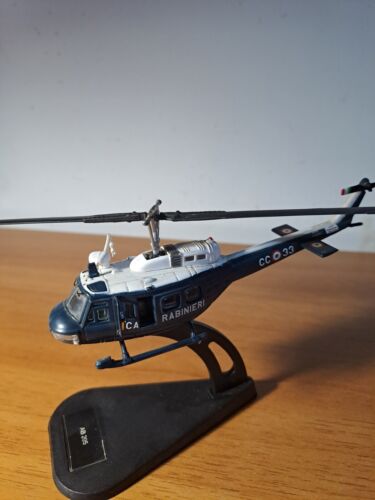 Modellino Auguta-Bell Ab 205 Carabinieri Con Supporto. - Foto 8 di 10