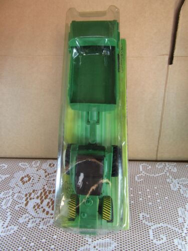 A115 New Ray Tractor + Trailer Farm Motor Toy Plastic New + Box - Picture 5 of 9