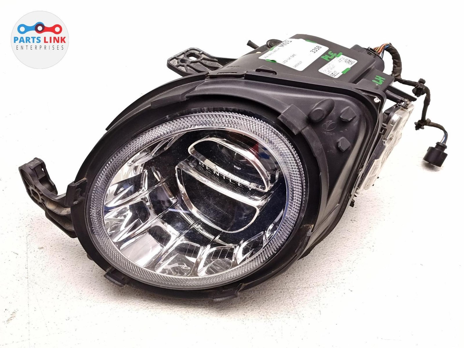 Bentley Bentayga Speed 2016-2020 Front Left Plug