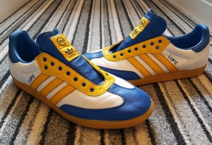 leeds united gazelle trainers