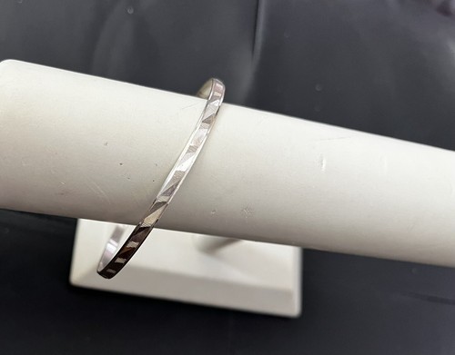 Sterling Silver 5mm Diamond Cut Slip-on Bangle Bracelet Size 9 - Picture 2 of 5