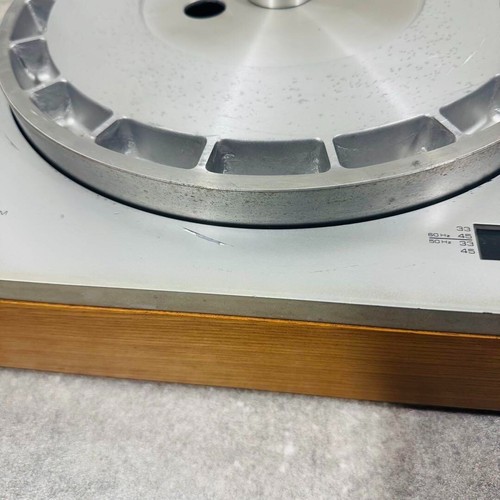 YAMAHA YP-800 Direct Drive Turntable Record Player w/Shell Electricity Confirmed - Picture 3 of 14