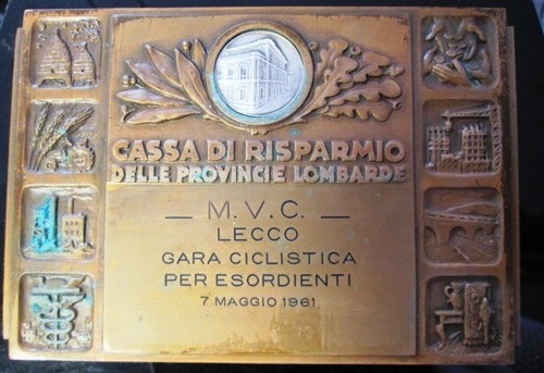 Trofeo/targa su base in vetro nero sfaccettato - GARA CICLISTICA PER ESORDIENTI - Picture 2 of 2