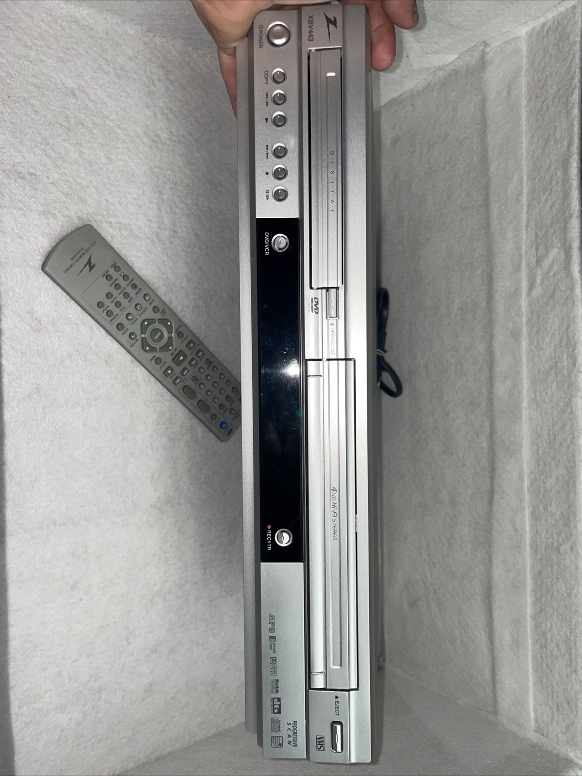 Zenith DVD VCR Combo Player With Remote & Cables Stereo 4Head VCR VHS