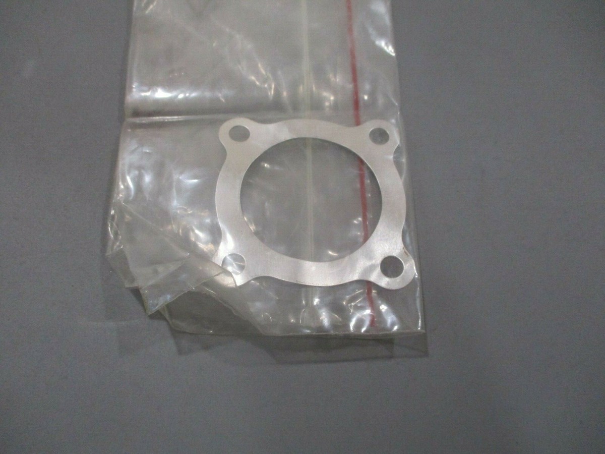 NOS Suzuki OEM Cylinder Head Gasket 1967, 1970-1971 T125 NOS Suzuki OEM Cylinder Head Gasket 1967, 1970-1971 T125