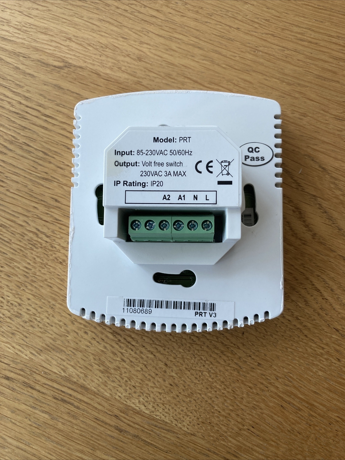 Heatmiser PRTV3 Digital Programmable Room Thermostat eBay